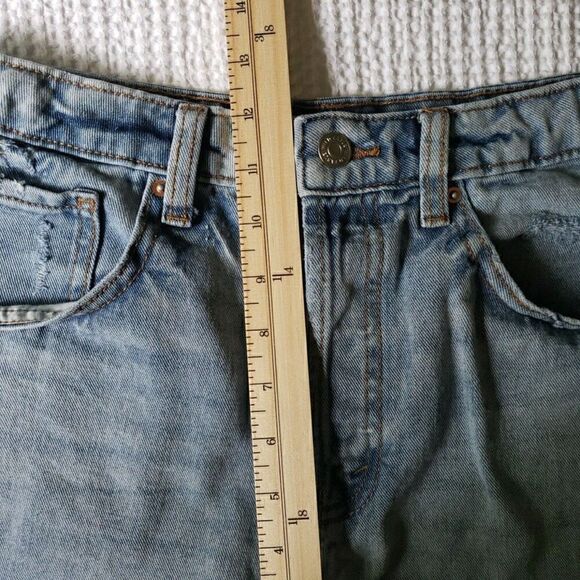 Wild Fable Size 8 Denim Distressed Cut-off Jean Shorts Super High Rise Y2K 90s - Picture 11 of 12